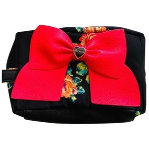 Betsey Johnson Bowlicious Bag